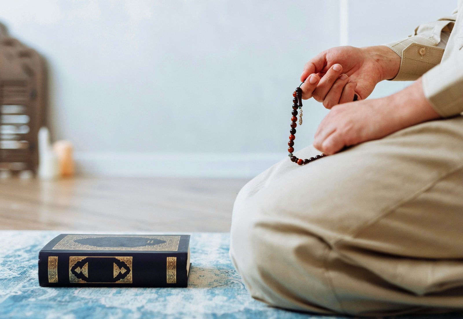 Which surah to recite after zuhr prayer?