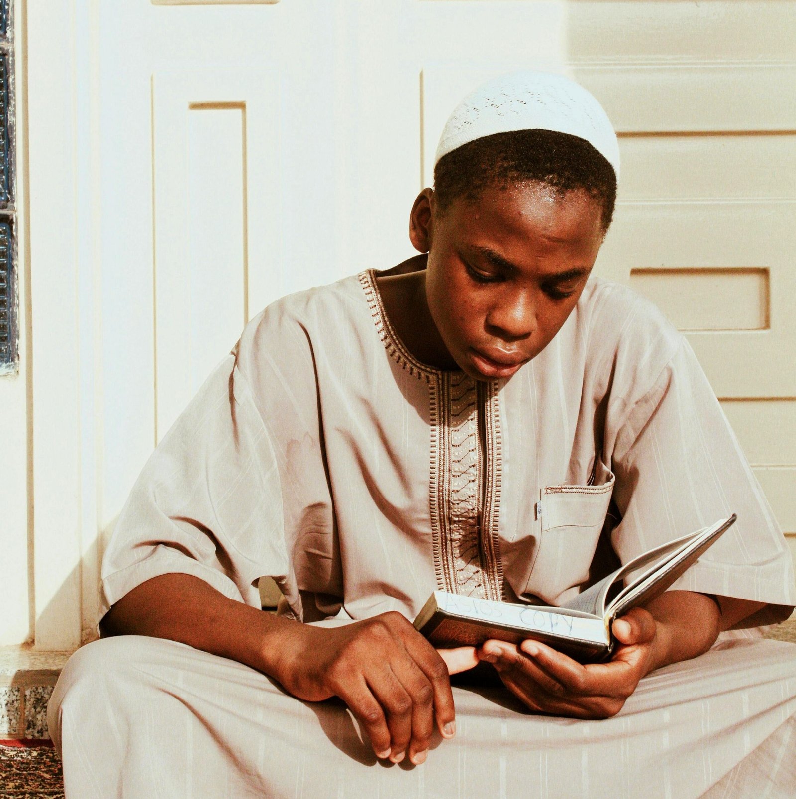 Which surah to recite after zuhr prayer?