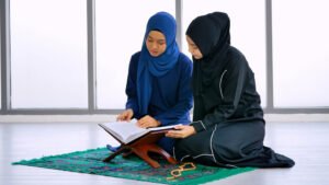 do you have to wear hijab when reading Quran